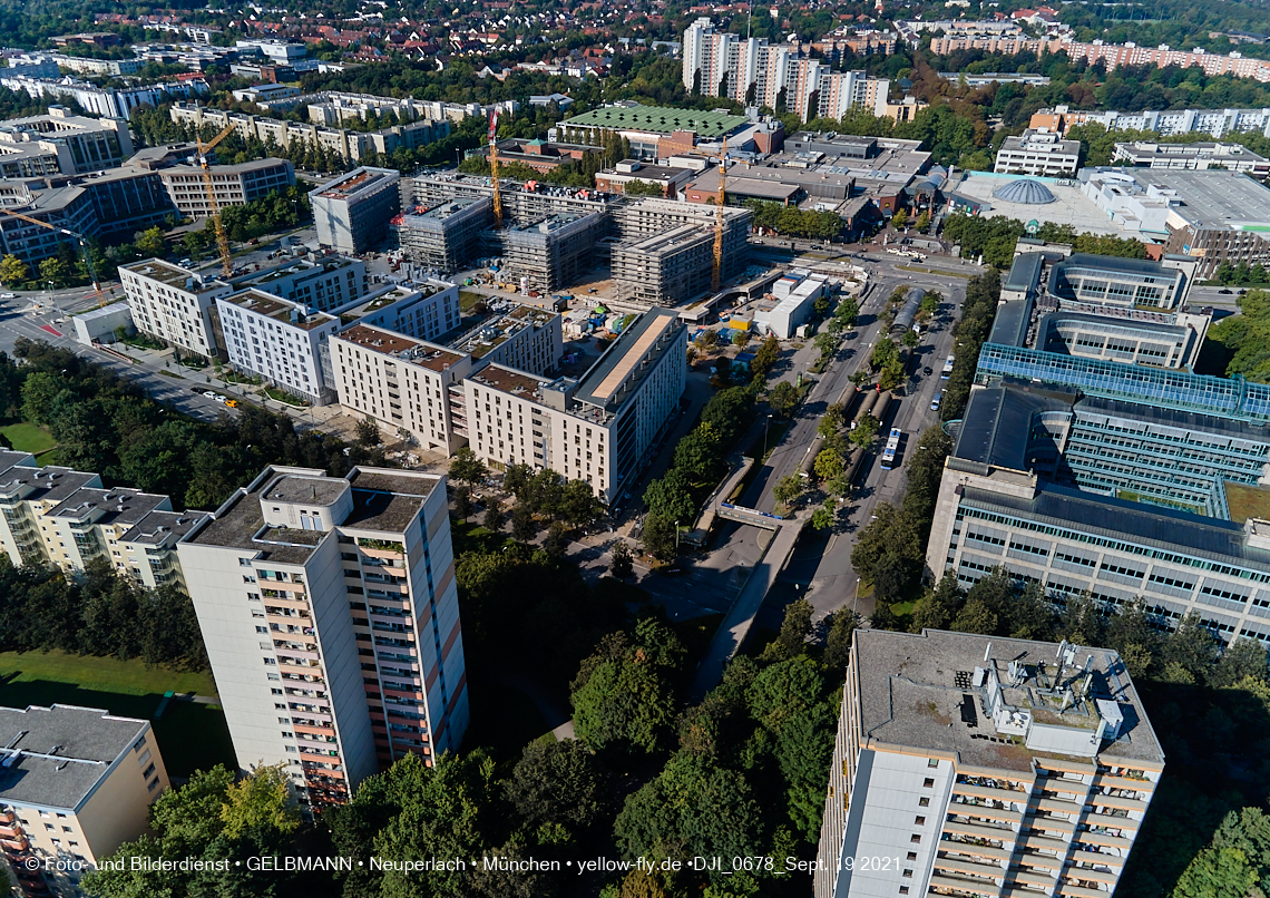 19.09.2021 - Perlach Plaza und Umgebung in Neuperlach 